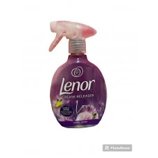 Спрей-ароматизатор за дрехи Lenor Love Exotic Bloom 500ml